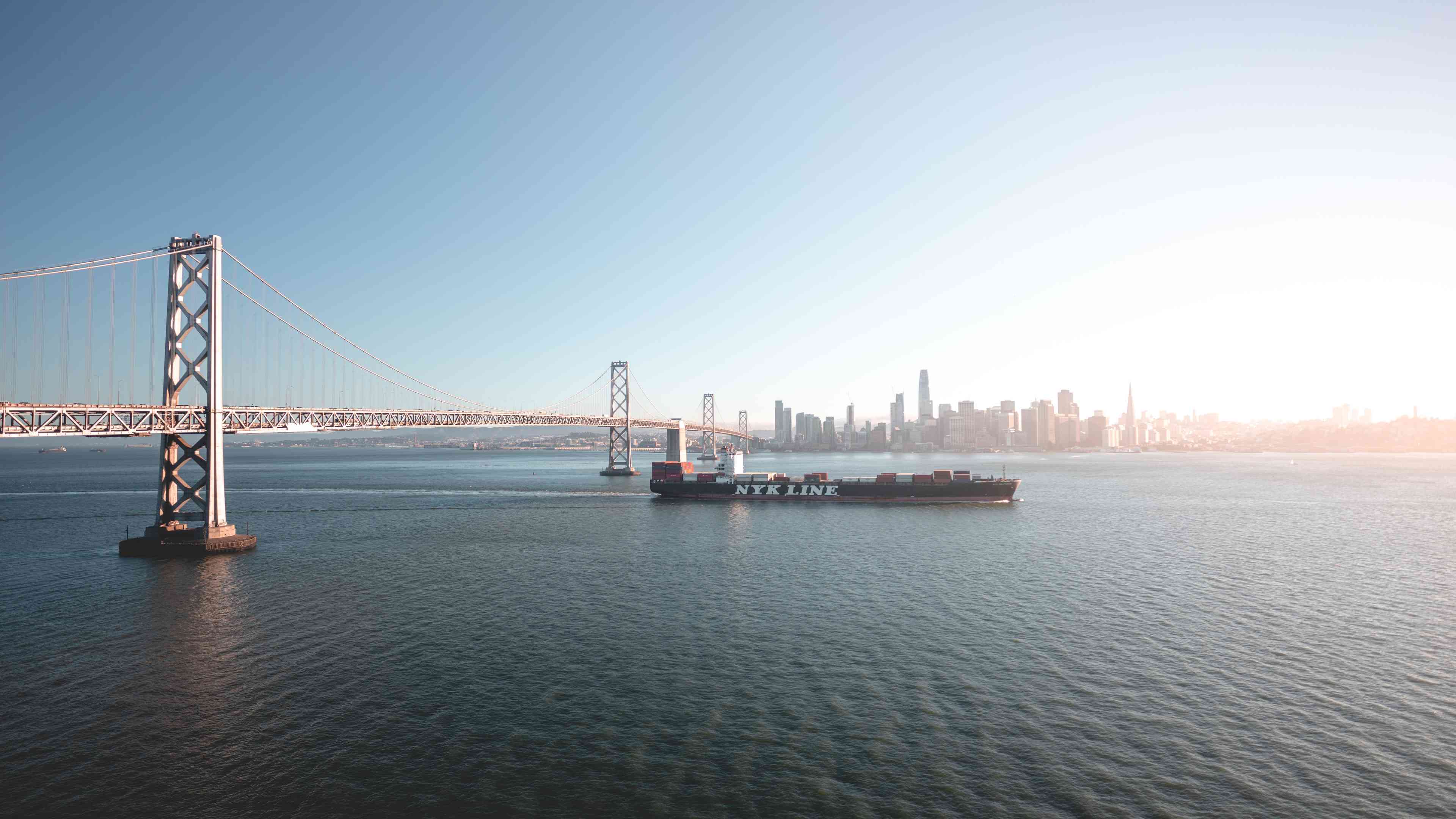 Shipping Excellence in the Golden State: Unveiling Best Practices for California