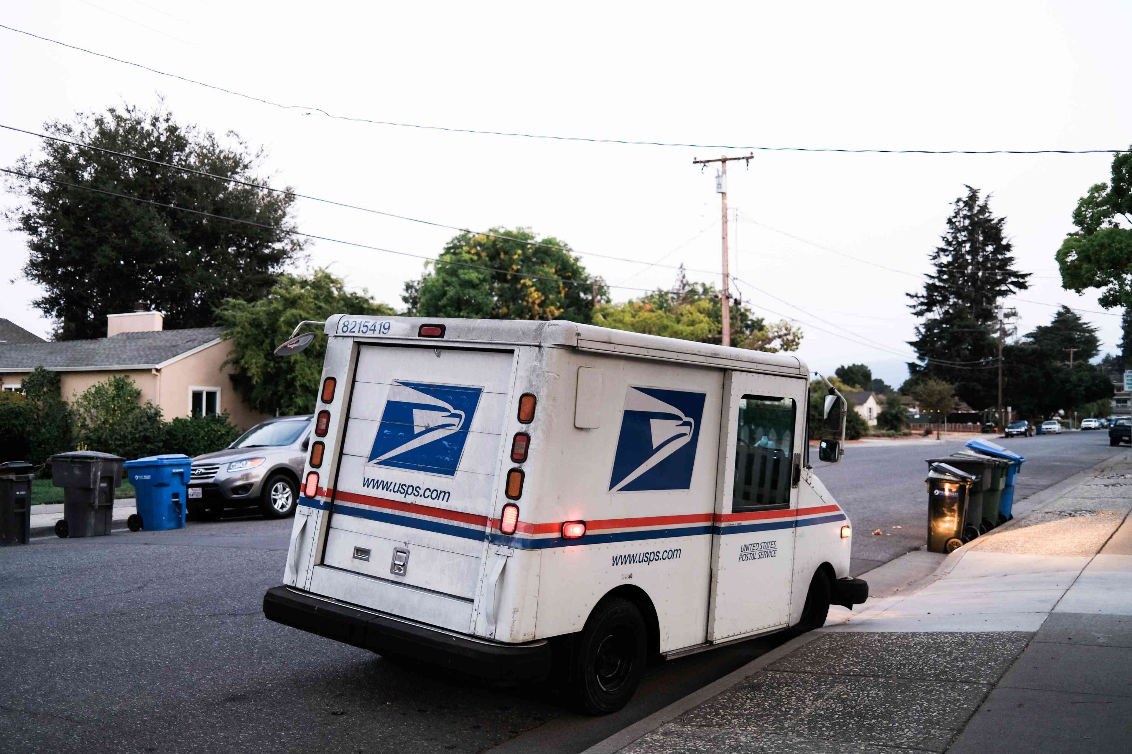 Cracking the Code: USPS Flat Rate Shipping Unveiled