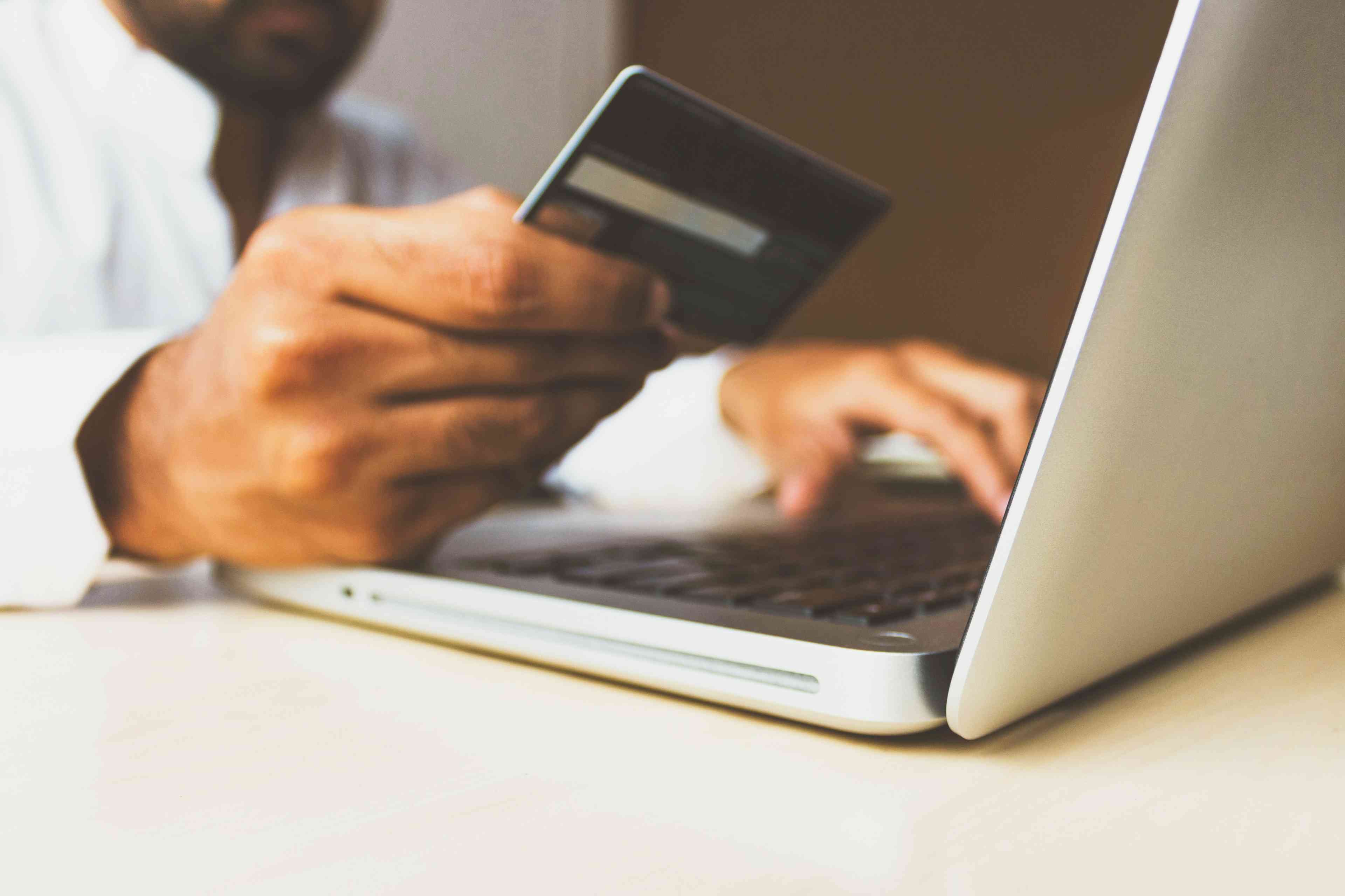 Managing Payments with Magento: Integrating Payment Gateways for Seamless Transactions